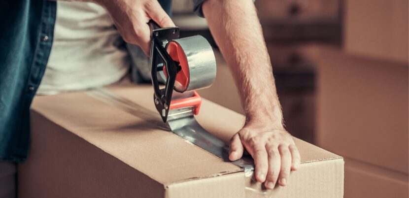 Who Pays for Travel Expenses When A Co-Parent Moves Out of State?-Image